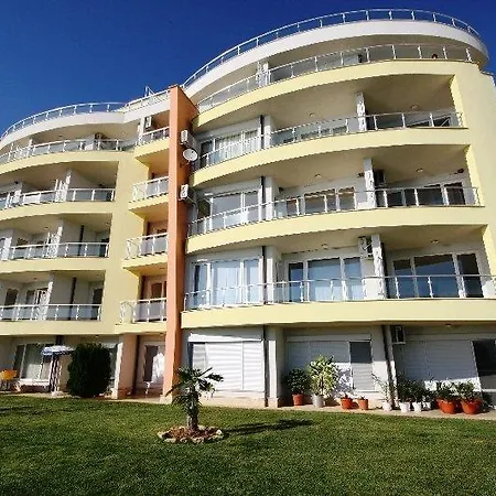 Alex Apartcomplex * Pomorie